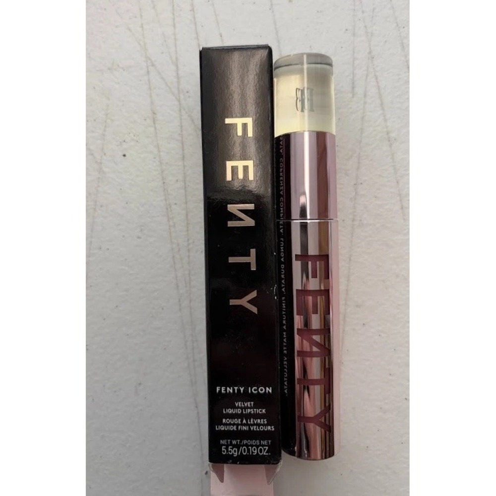 Fenty Icon Velvet Liquid Lipstick - 04 RIRI - NIB!